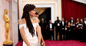 How Celebrities Find Their Red Carpet Dresses